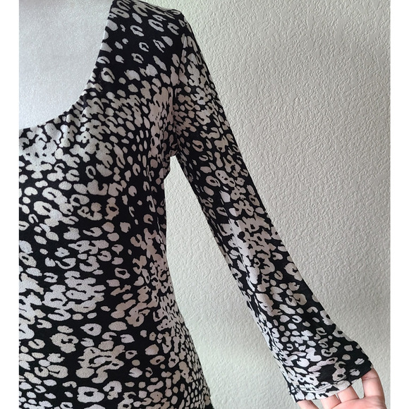 Max Mara Women's Blouse Size Medium Animal Print Lined Scoop neck Luxury - Picture 5 of 12